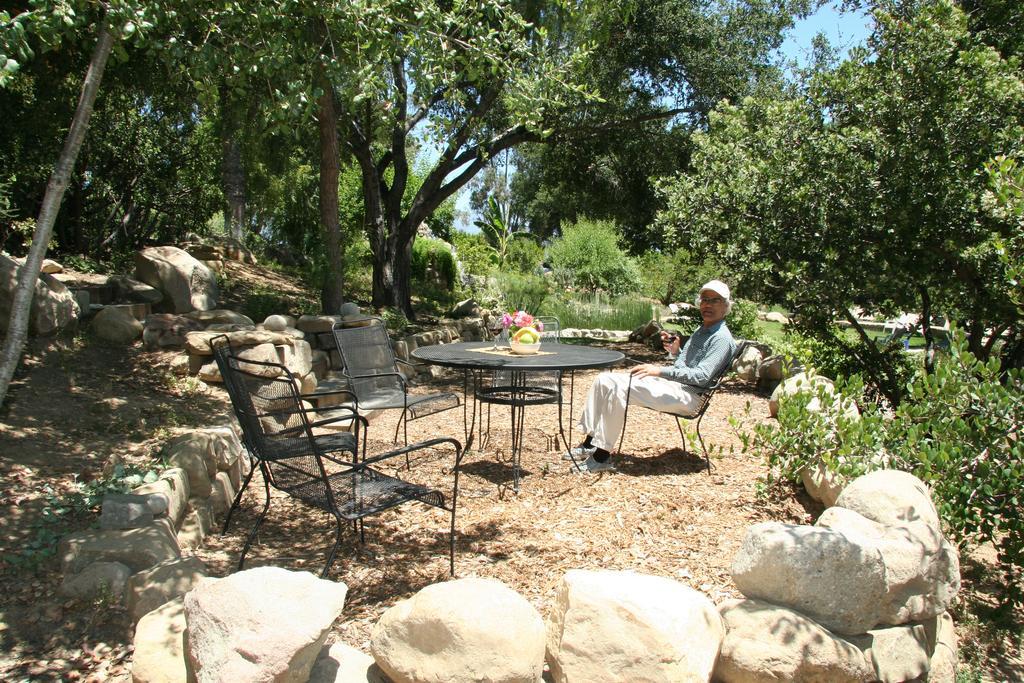 Ojai Retreat & Inn 외부 사진