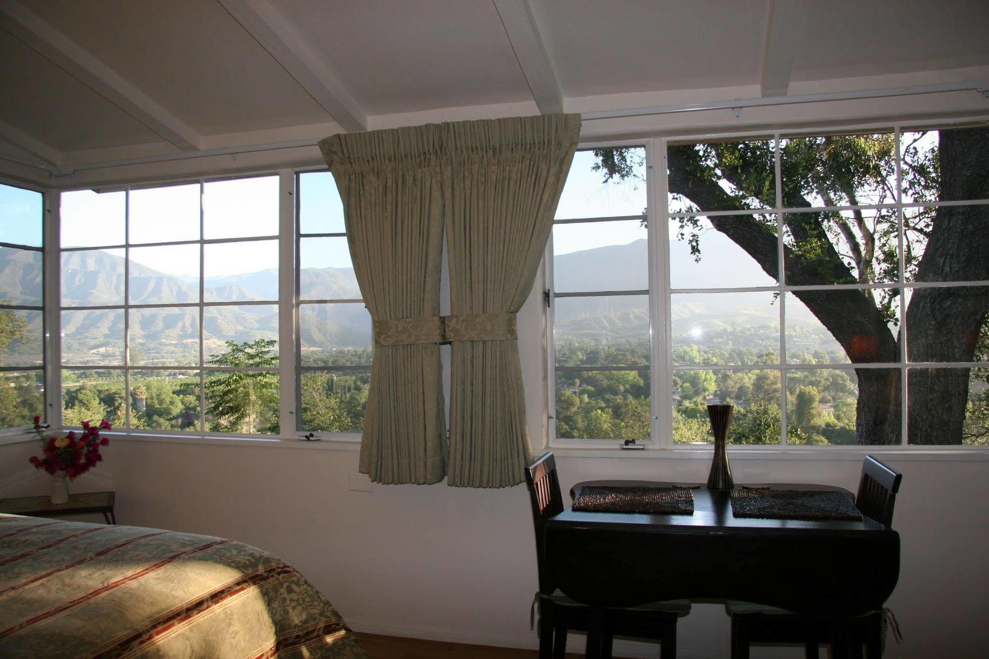 Ojai Retreat & Inn 외부 사진